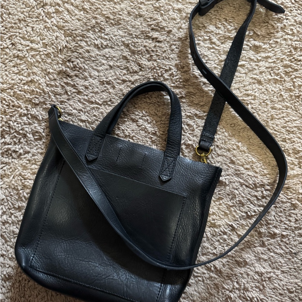 Madewell Small Transport Crossbody — Black